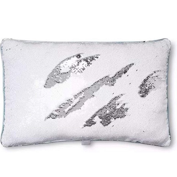 *NEW* Disney Frozen 2 Magical Journey Sequins Back Throw Pillow - Picture 2 of 2